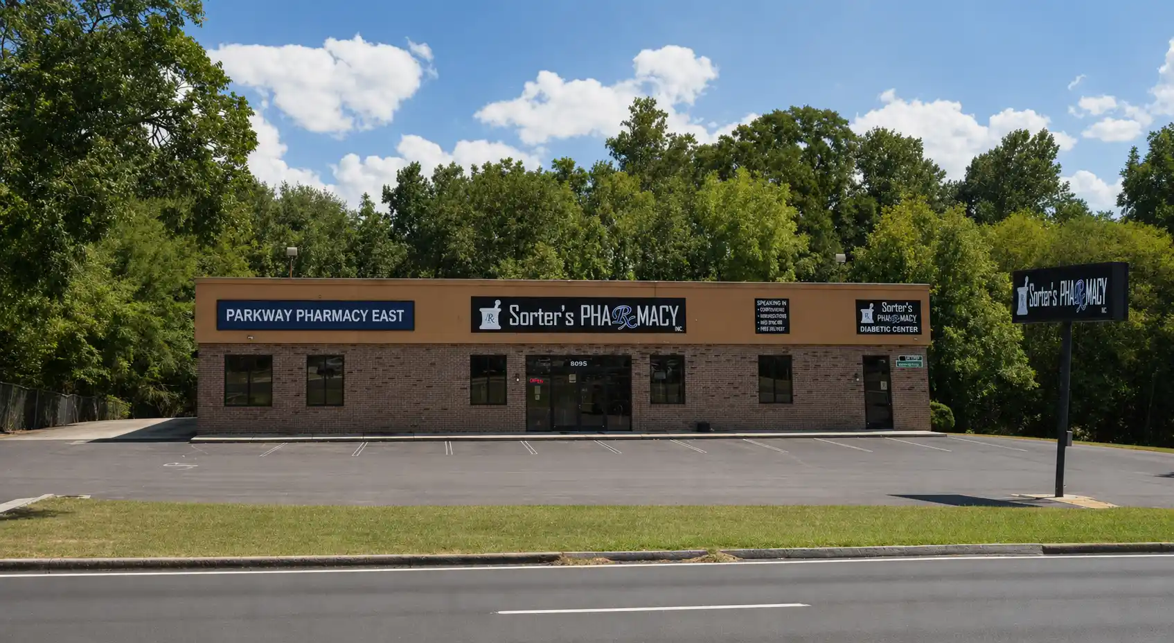 Parkway Pharmacy serving Guntersville, AL